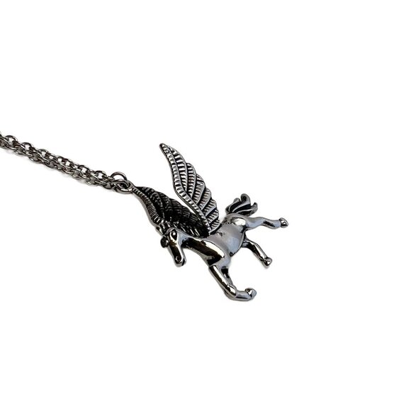 Mythical Flying Pegasus 3D Pendant Necklace Antique Silver Tone - Picture 3 of 8
